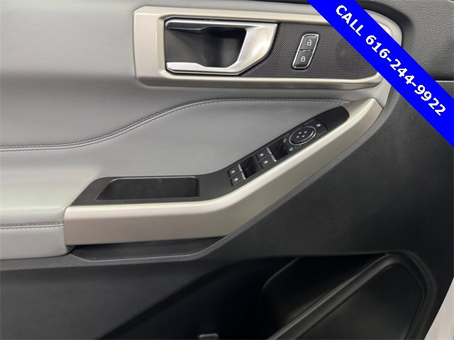 Used 2022 Ford Explorer XLT w/ Equipment Group 202A image 25