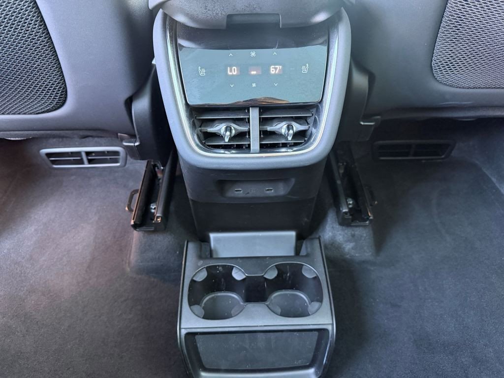 Used 2025 Volvo EX90 Ultra AWD/4WD image 21