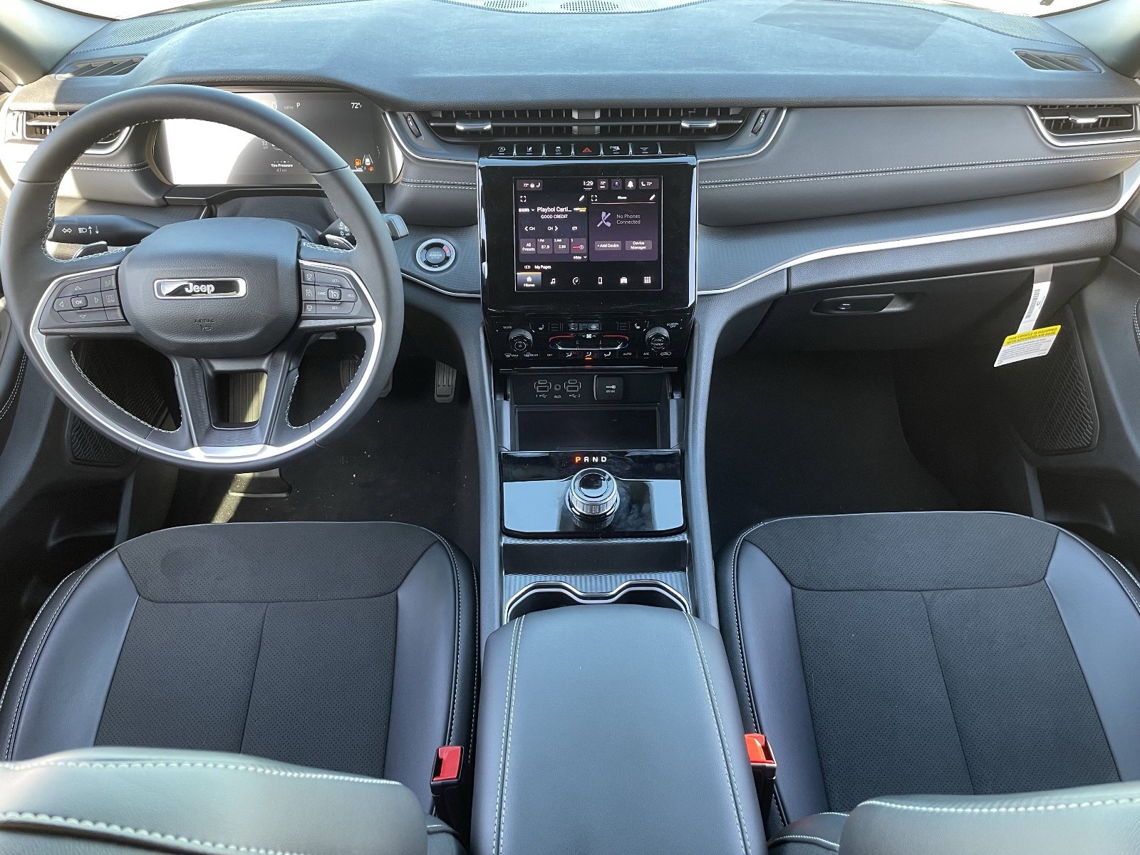 New 2025 Jeep Grand Cherokee L Altitude AWD/4WD image 12