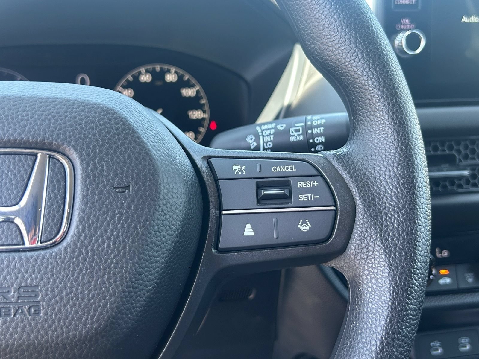 Certified 2026 Honda HR-V LX image 28