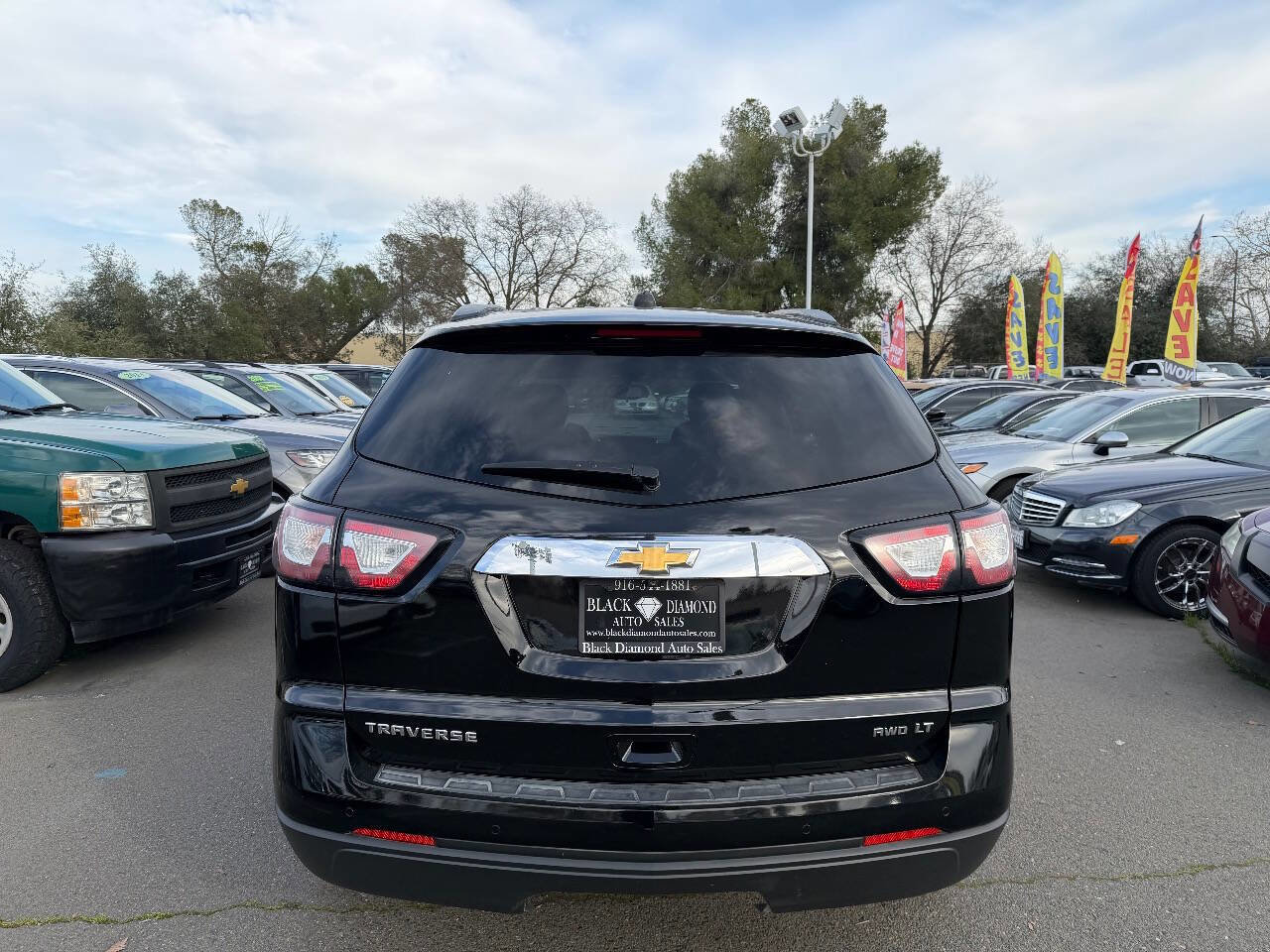Used 2017 Chevrolet Traverse LT image 10