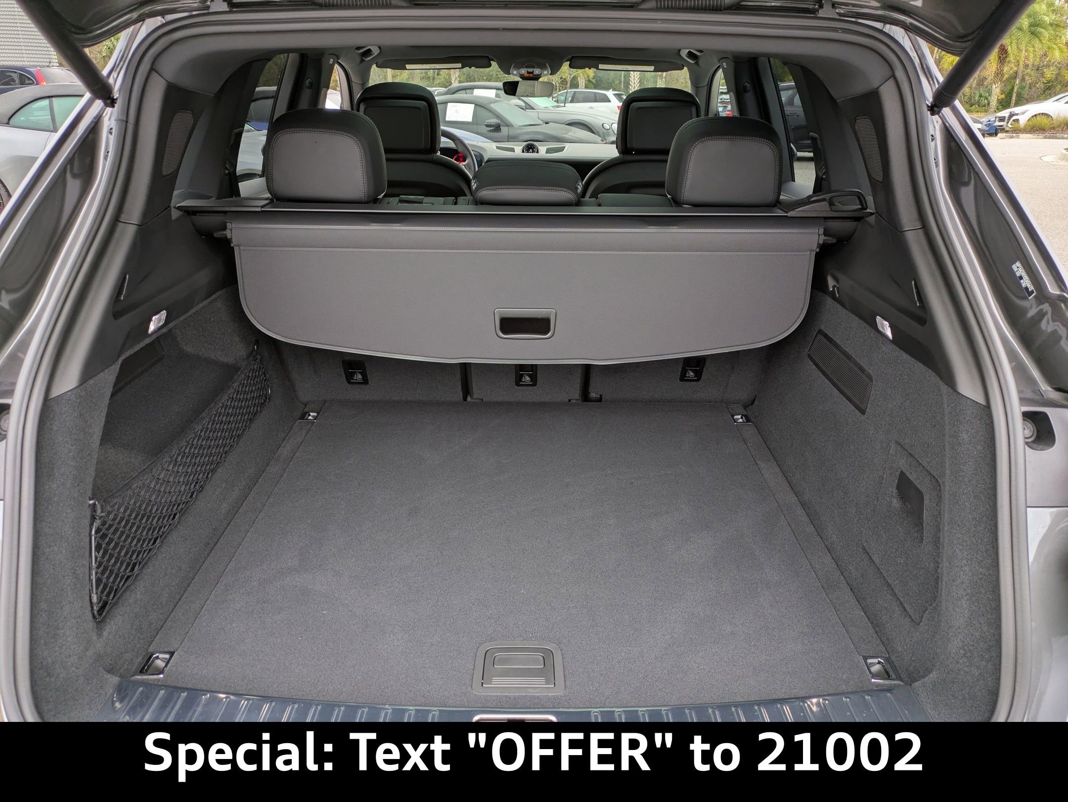 Used 2025 Porsche Cayenne image 14