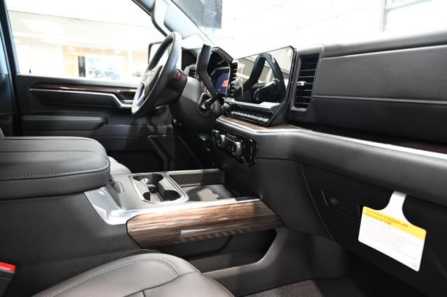 New 2026 Chevrolet Silverado 2500 LT w/ Trail Boss Package AWD/4WD image 14