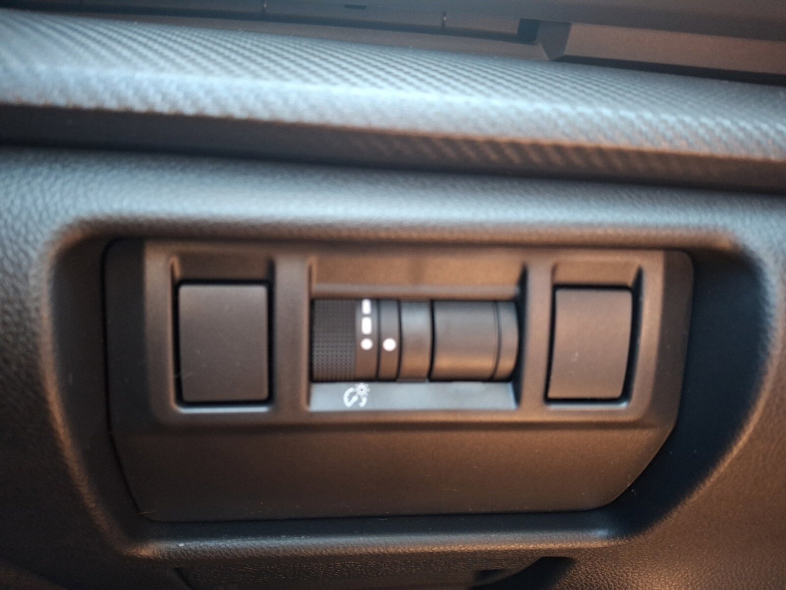 New 2026 Subaru Crosstrek 2.0i Premium AWD/4WD image 19