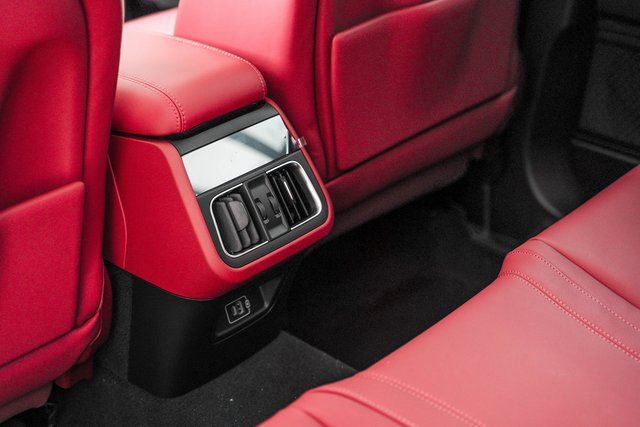 Used 2025 Maserati Grecale Modena image 22