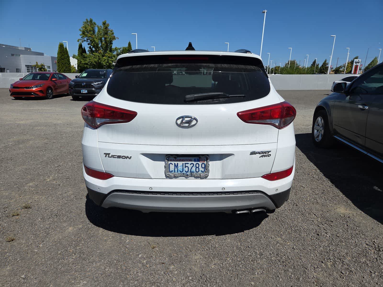Used 2018 Hyundai Tucson Value AWD/4WD image 4