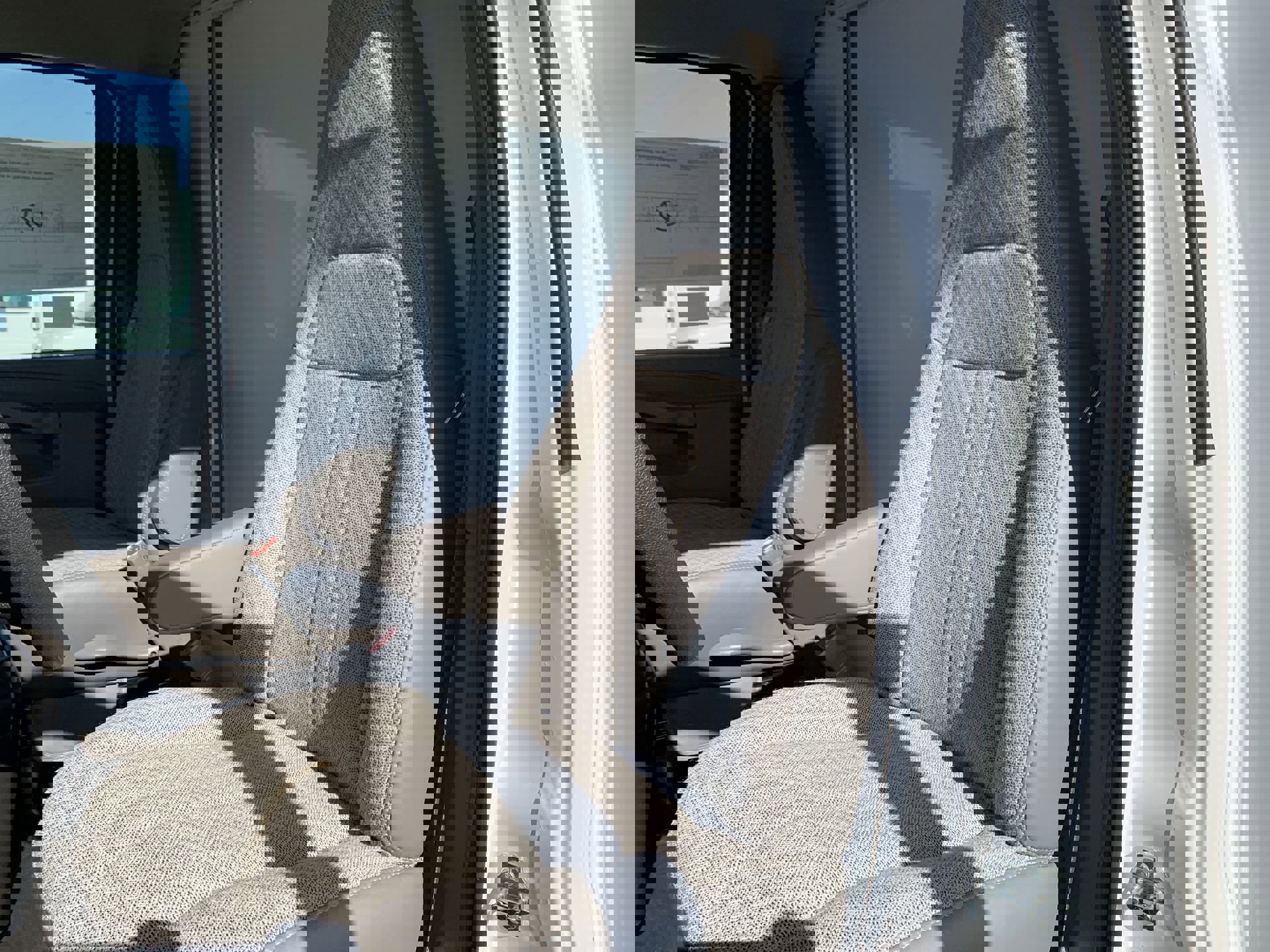 New 2025 GMC Savana 3500 Extended w/ Power Convenience Package image 28