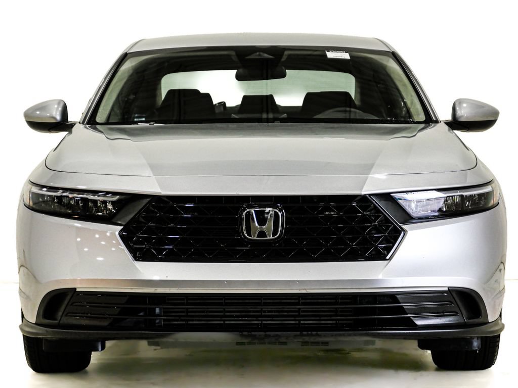 Used 2025 Honda Accord LX image 2