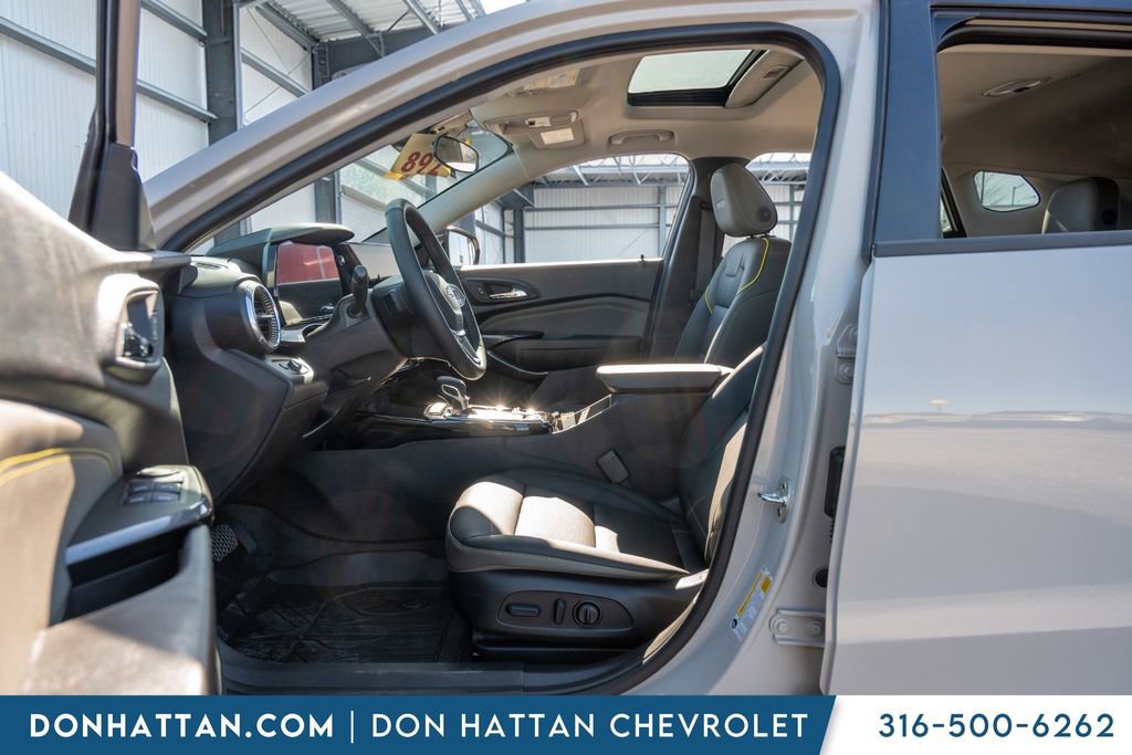 New 2026 Chevrolet Trax ACTIV w/ Sunroof Package image 5