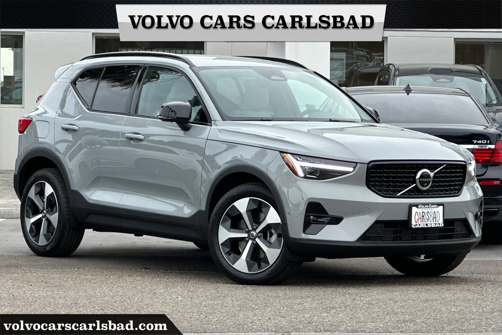 New 2026 Volvo XC40 B5 Plus w/ Protection Package Premier