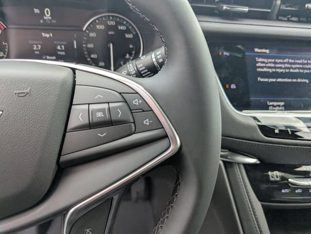 New 2026 Cadillac XT5 Luxury w/ LPO, ONYX Package AWD/4WD image 17