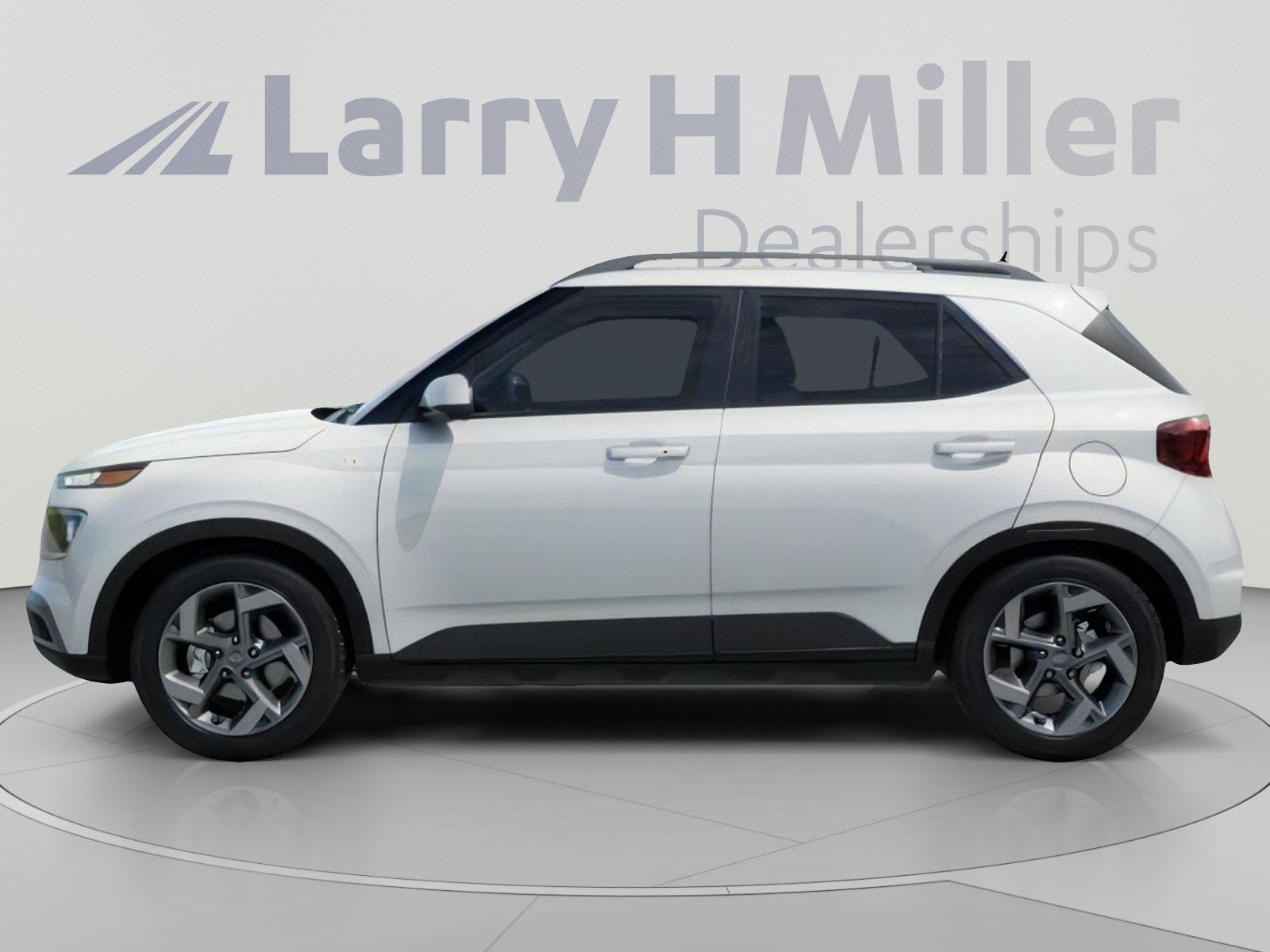 New 2026 Hyundai Venue SEL FWD image 3