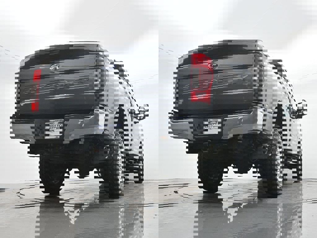 Used 2020 Ford F250 XLT image 31