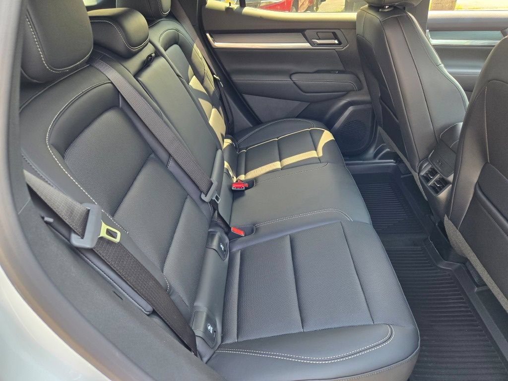 New 2027 GMC Terrain Elevation w/ Elevation Premium Package AWD/4WD image 21