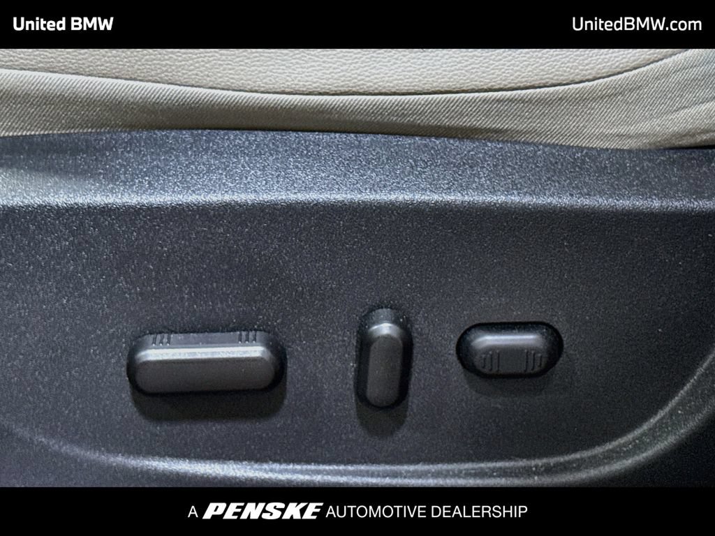 Used 2018 Ford Escape SEL FWD image 4