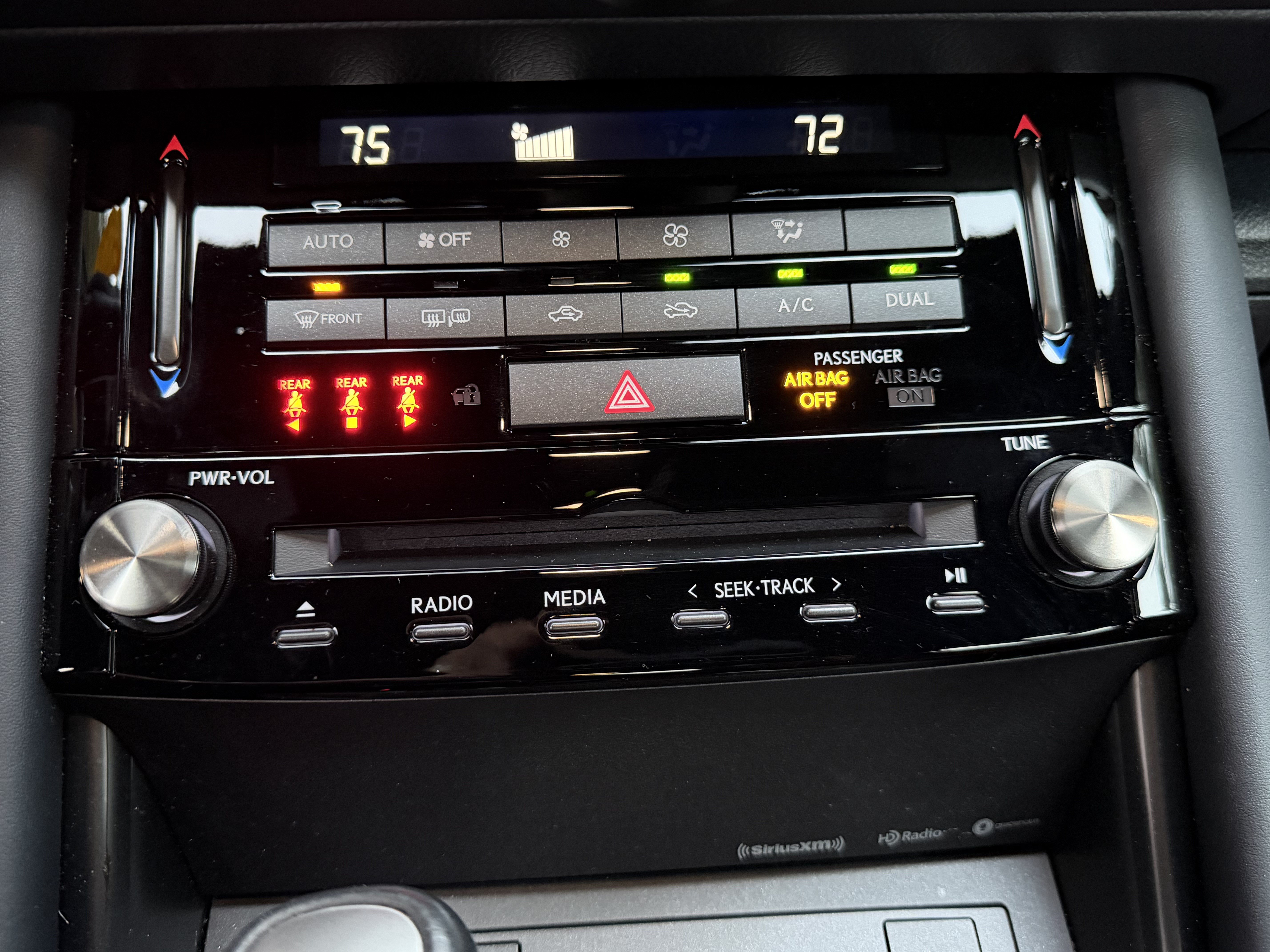 Used 2025 Lexus IS 350 F Sport RWD image 27