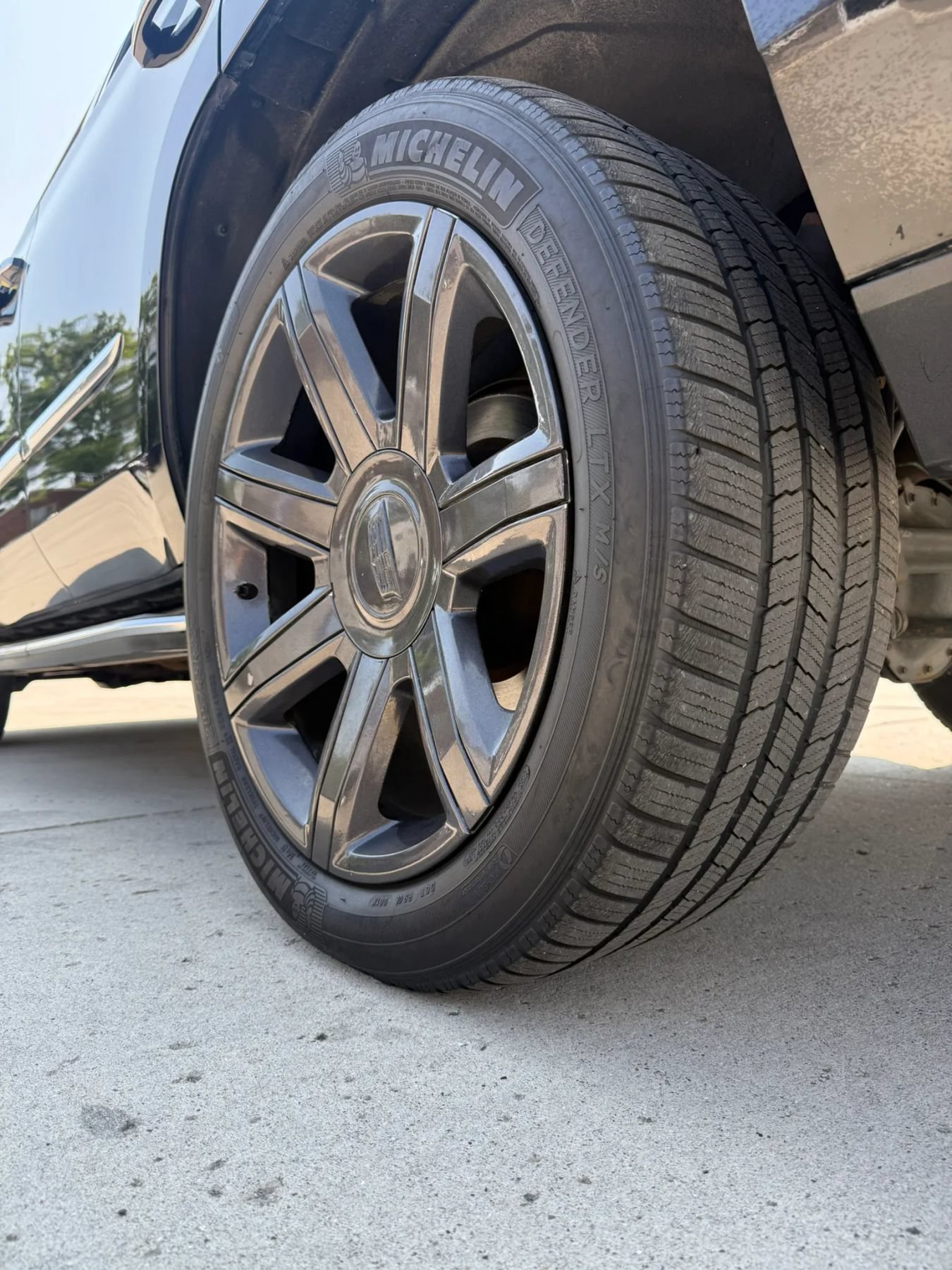 Used 2016 Cadillac Escalade Premium RWD image 10