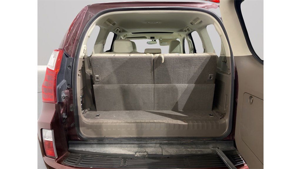 Used 2013 Lexus GX 460 Premium image 5