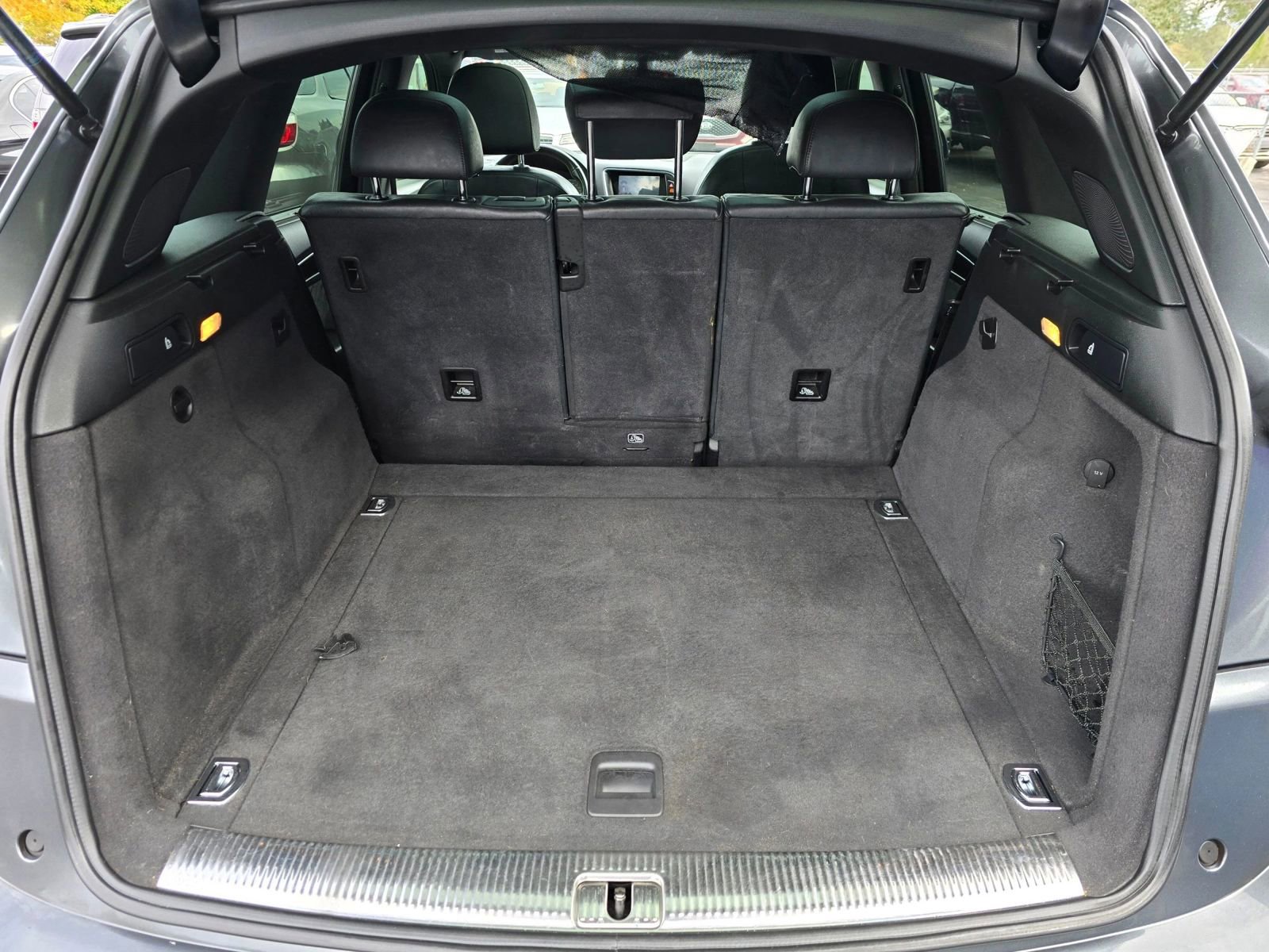 Used 2016 Audi SQ5 Prestige w/ Prestige Package image 16