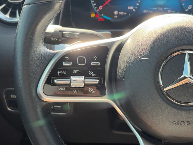 Used 2022 Mercedes-Benz GLB 250 image 12