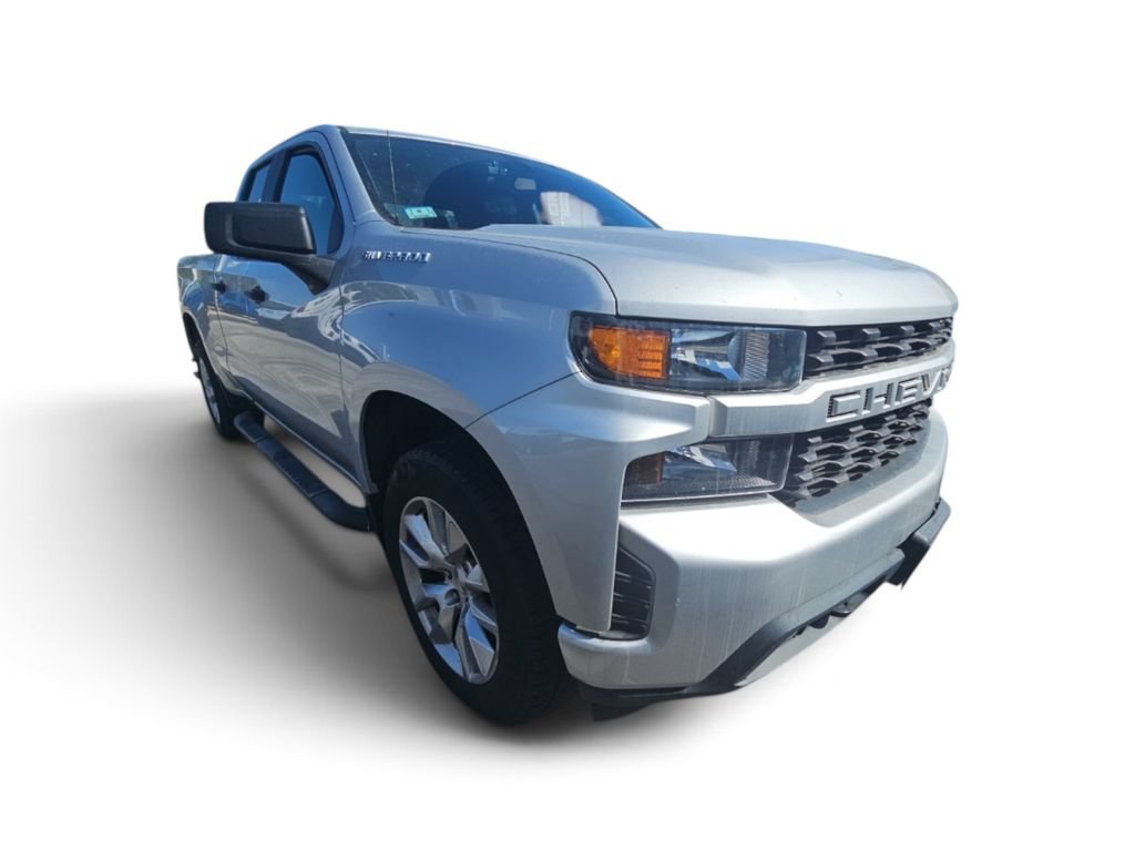 Used 2019 Chevrolet Silverado 1500 Custom w/ Custom Value Package AWD/4WD image 25