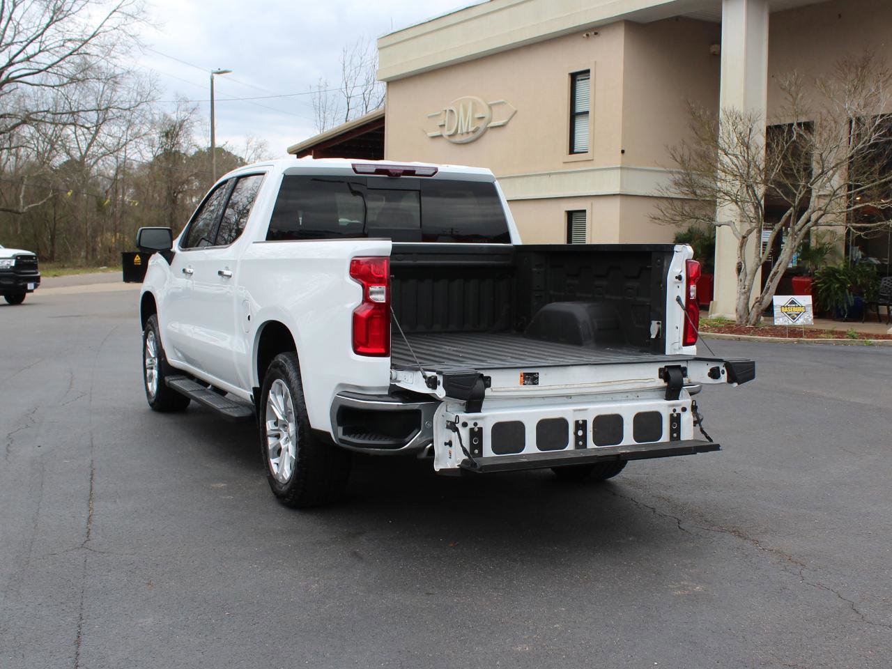 Used 2024 Chevrolet Silverado 1500 LTZ w/ Technology Package image 16