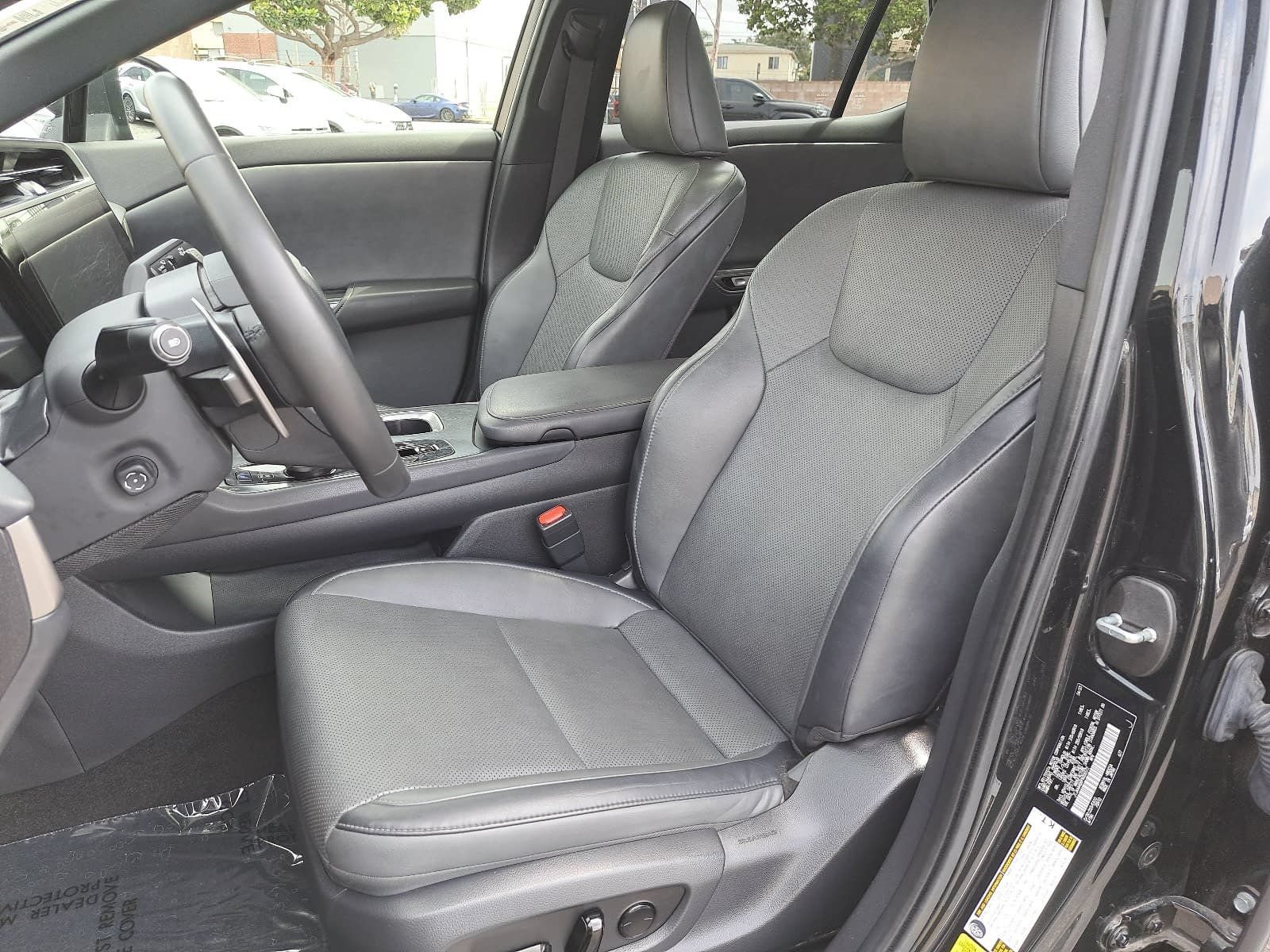 Used 2023 Lexus RZ 450e Premium w/ Technology Package AWD/4WD image 15