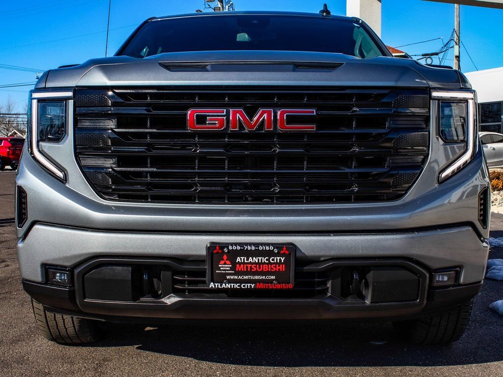 Used 2023 GMC Sierra 1500 Elevation image 2
