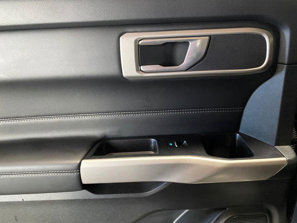 Used 2023 Ford Explorer XLT w/ Class IV Trailer Tow Package image 16