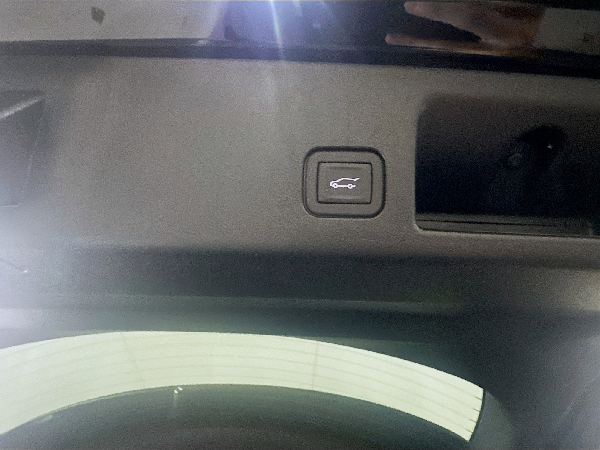 Used 2025 Chevrolet Equinox EV LT w/ Convenience Package image 29