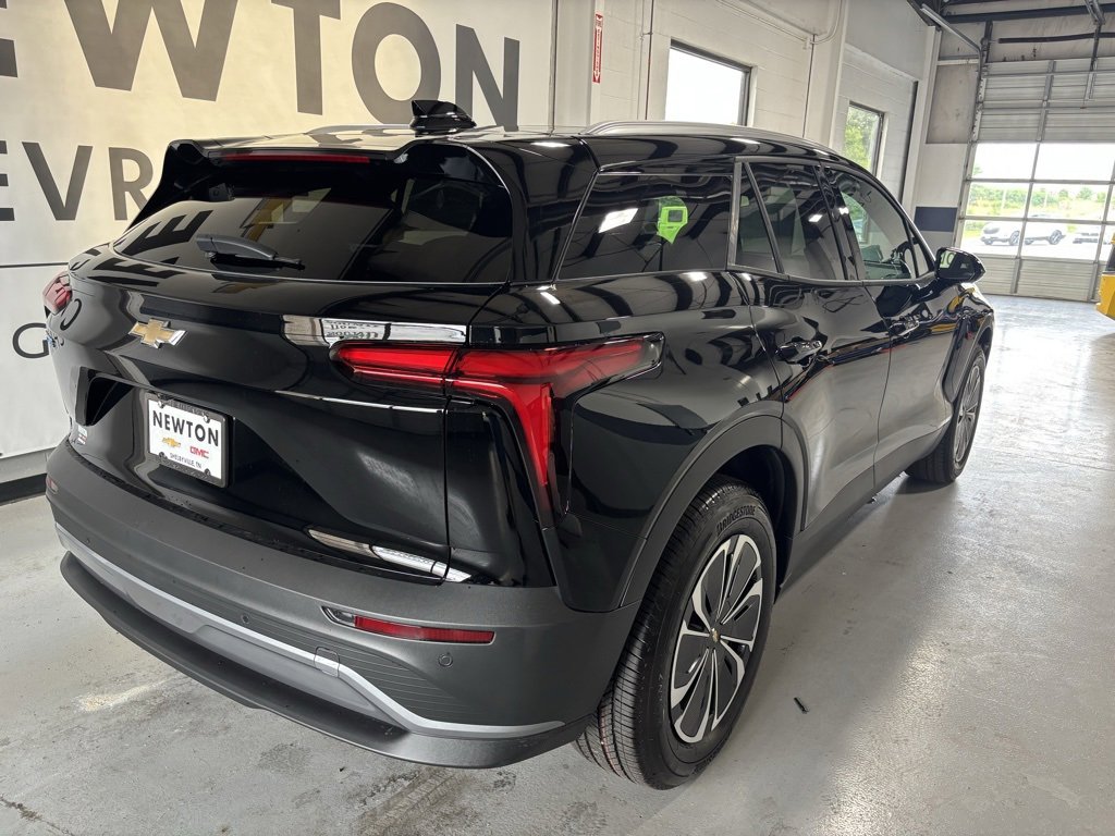 New 2025 Chevrolet Blazer EV LT image 30