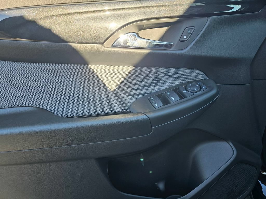 New 2026 Chevrolet TrailBlazer LT w/ Midnight Edition FWD image 20