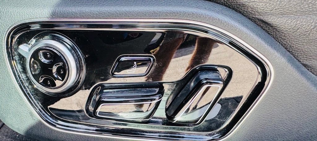 Used 2018 Audi A8 L 3.0T AWD/4WD image 10