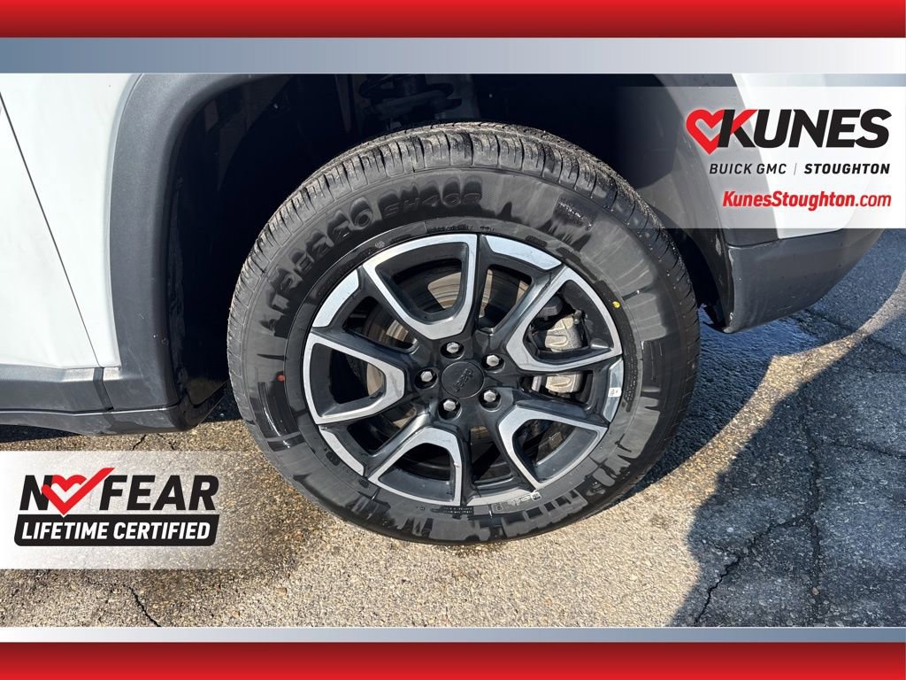 Used 2024 Jeep Compass Trailhawk image 16