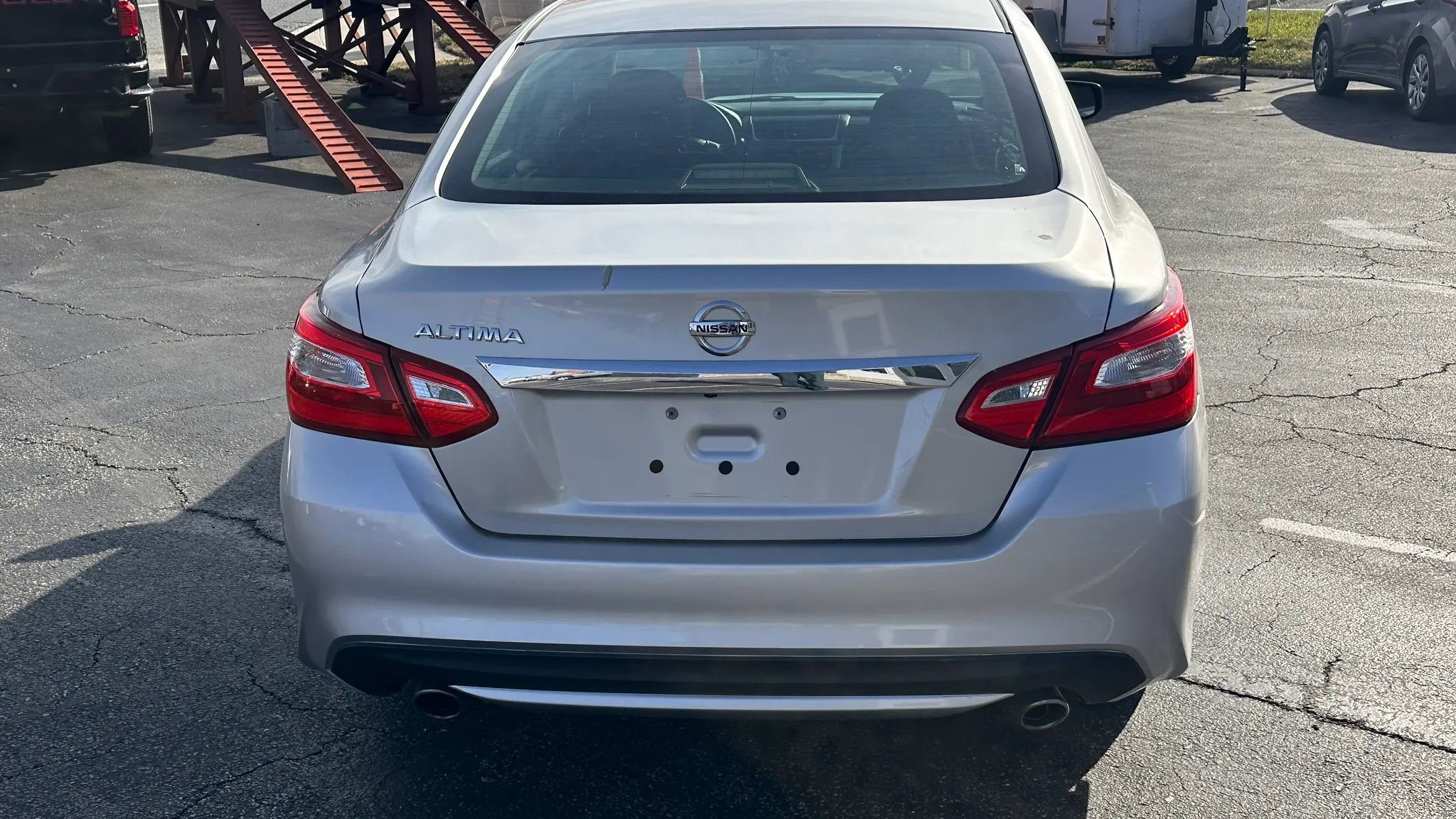 Used 2017 Nissan Altima 2.5 S w/ Power Driver Seat Package image 5