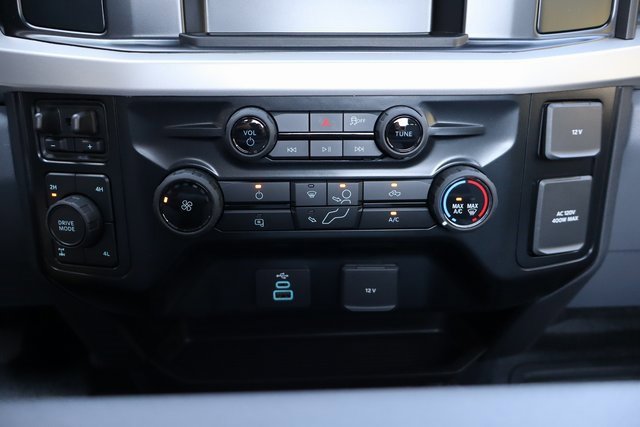 New 2026 Ford F250 XL w/ XL Chrome Package image 8