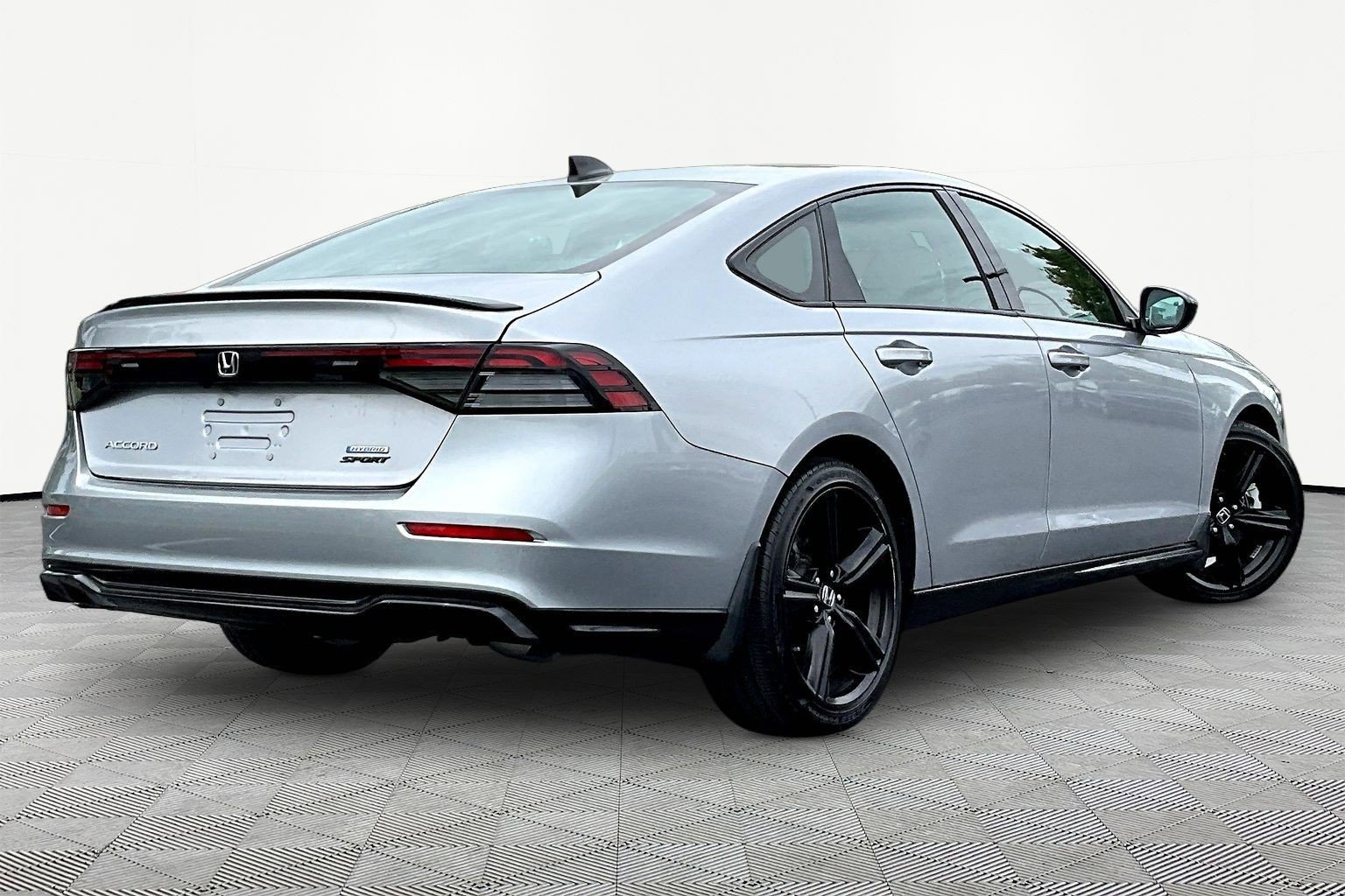 Used 2023 Honda Accord Sport image 6