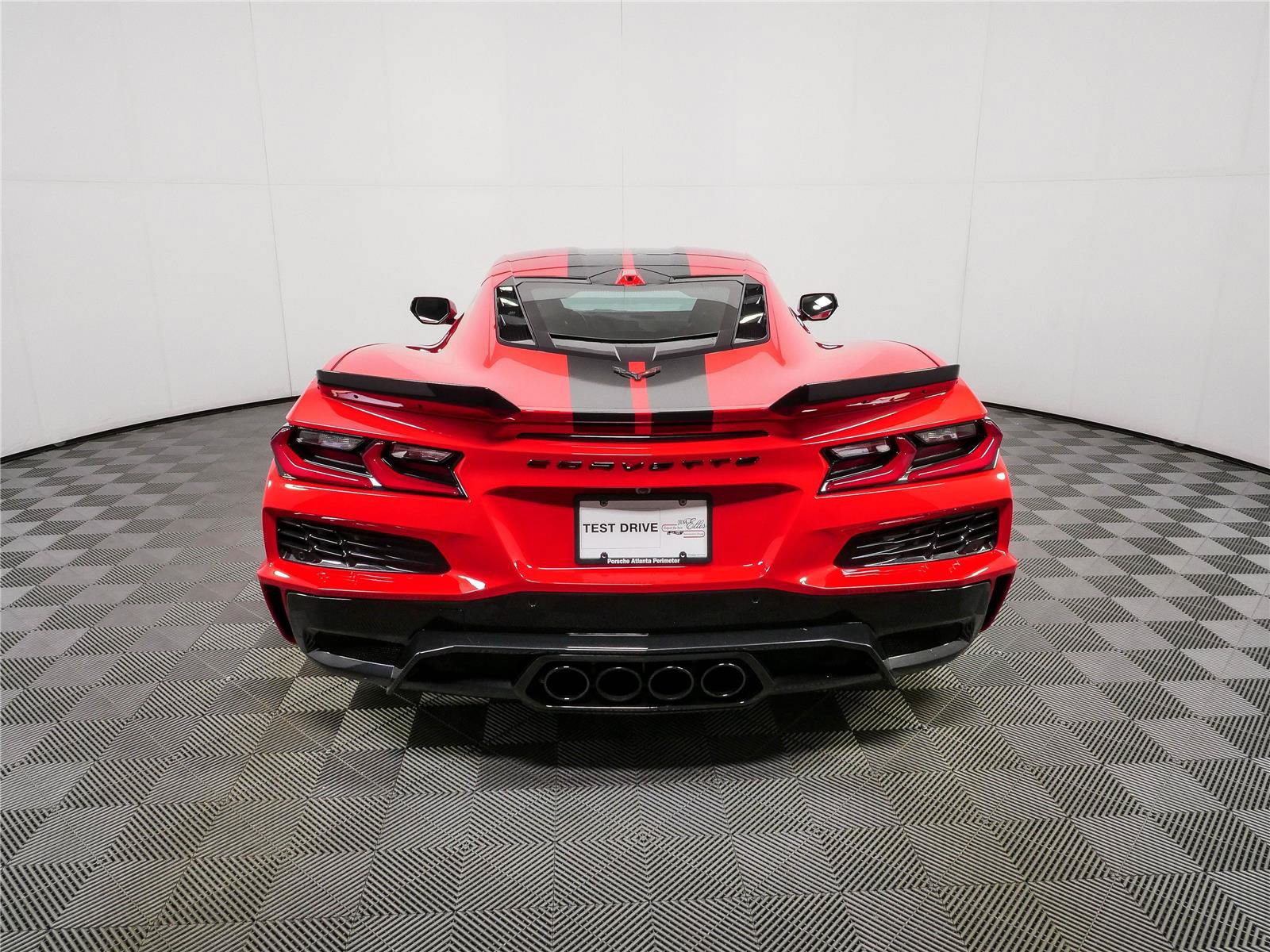 Used 2024 Chevrolet Corvette Z06 RWD image 26