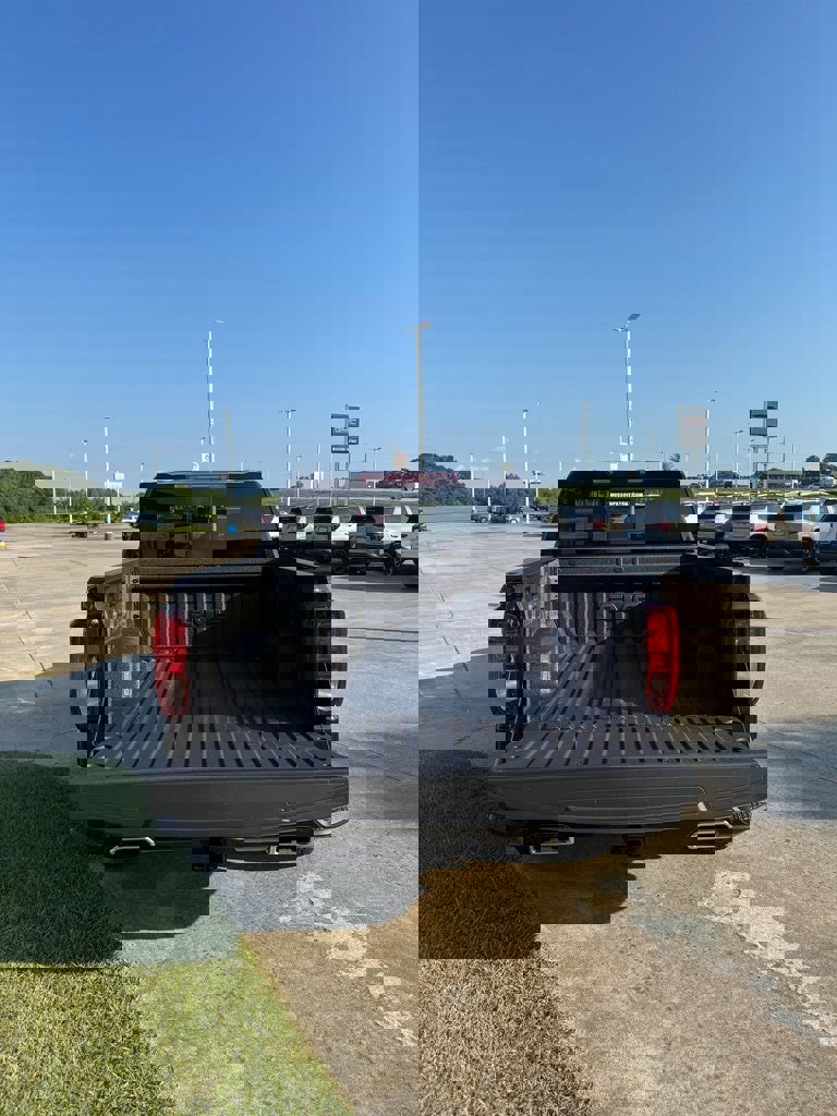 New 2026 GMC Sierra 1500 Elevation w/ Elevation Premium Package image 8