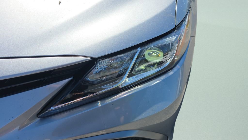 Used 2024 Toyota Camry LE w/ Convenience Package image 17