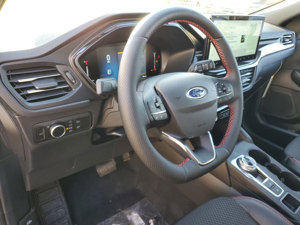 New 2026 Ford Escape ST-Line w/ Tech Pack #1 image 13