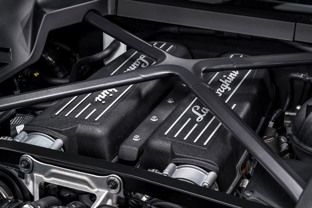 Used 2023 Lamborghini Huracan Tecnica image 55