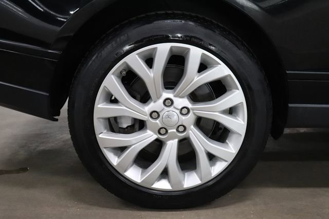 Used 2019 Land Rover Range Rover HSE AWD/4WD image 30