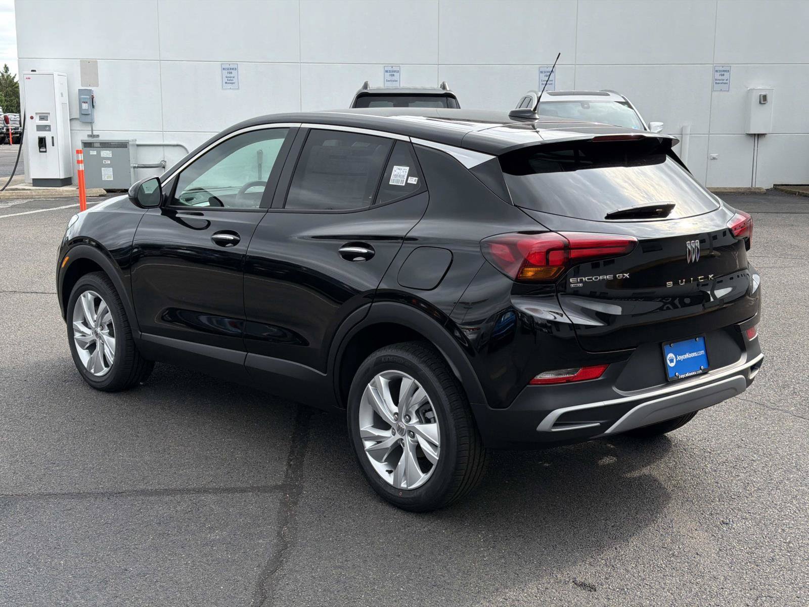 New 2026 Buick Encore GX Preferred AWD/4WD image 3