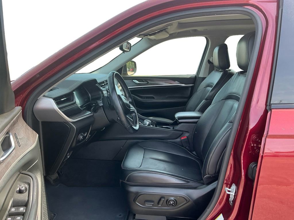 Used 2021 Jeep Grand Cherokee L Limited image 14