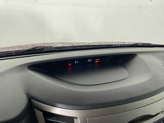 Used 2011 Subaru Outback 2.5i Premium image 7