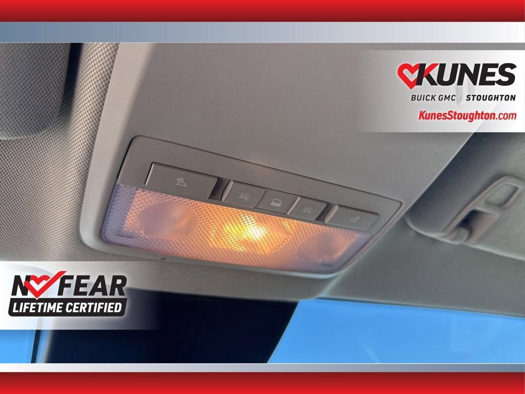 Used 2021 Buick Encore Preferred w/ Safety Package image 31