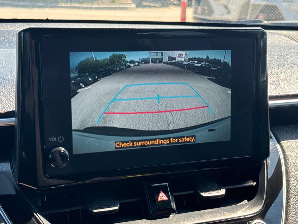 Used 2025 Toyota Corolla Cross AWD Hybrid w/ Moonroof Package image 23