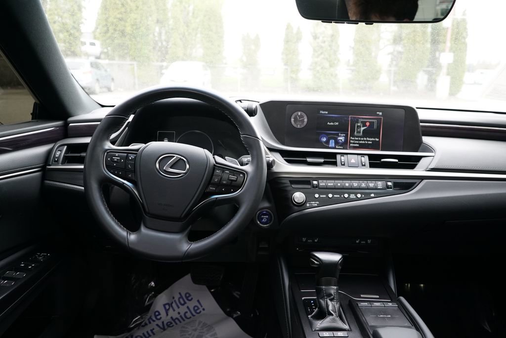 Used 2021 Lexus ES 300h w/ Premium Package FWD image 10