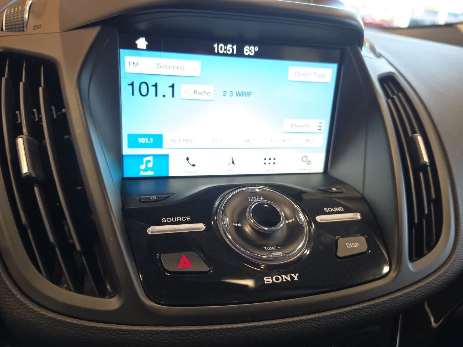 Used 2018 Ford Escape Titanium AWD/4WD image 27
